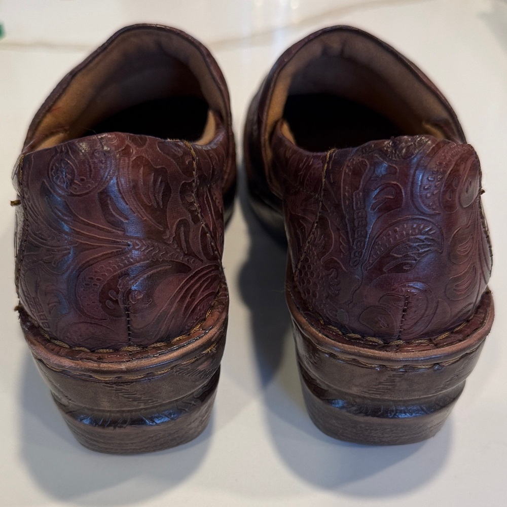 b.o.c. Women's Embossed Leather Mules in Rich Brown - Picture 3 of 8